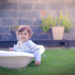 1 year poser baby photography, home terrace garden, props, boy in bathtub, bathrobe, posing, anubhavshaphotography
