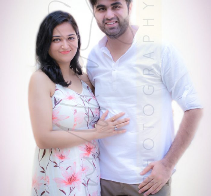 9_couple_anubhavshaphotography